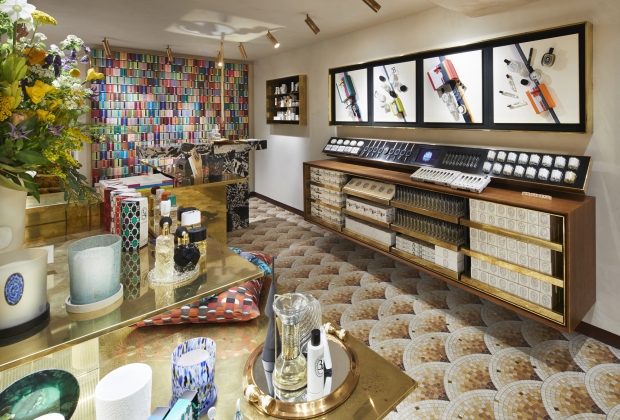 diptyque_paris-st-honore-2_1531810396-ac3cde34734d15b3bdfbae84a6d99472.jpg