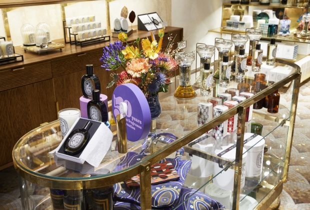 diptyque_paris-st-honore-5_1531810399-e7e5237fc1bba76bc4198a21e154be6e.jpg